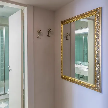 Del Apartment Bologna